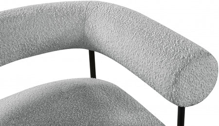Chaise d'appoint Blake en tissu bouclé